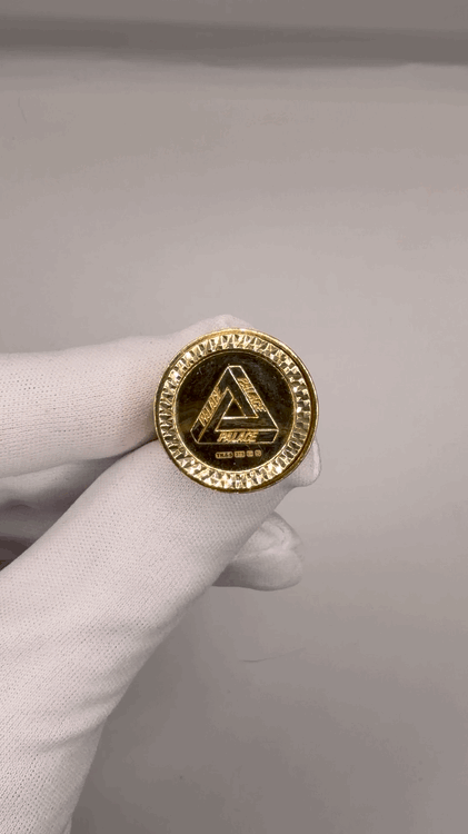 Image of Palace Skateboards 2017 Solid G 9K Sovereign Ring (Triferg)