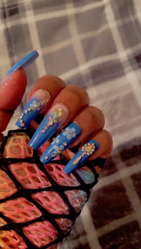 Image 2 of Nails - Long (Blue)