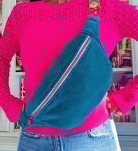 Image 3 of Vintage Velvet Crossbody Fannypack 01