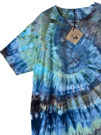 Image 8 of L Adult 100% Combed Cotton T-Shirt in Cool Spiral Ice Dye 