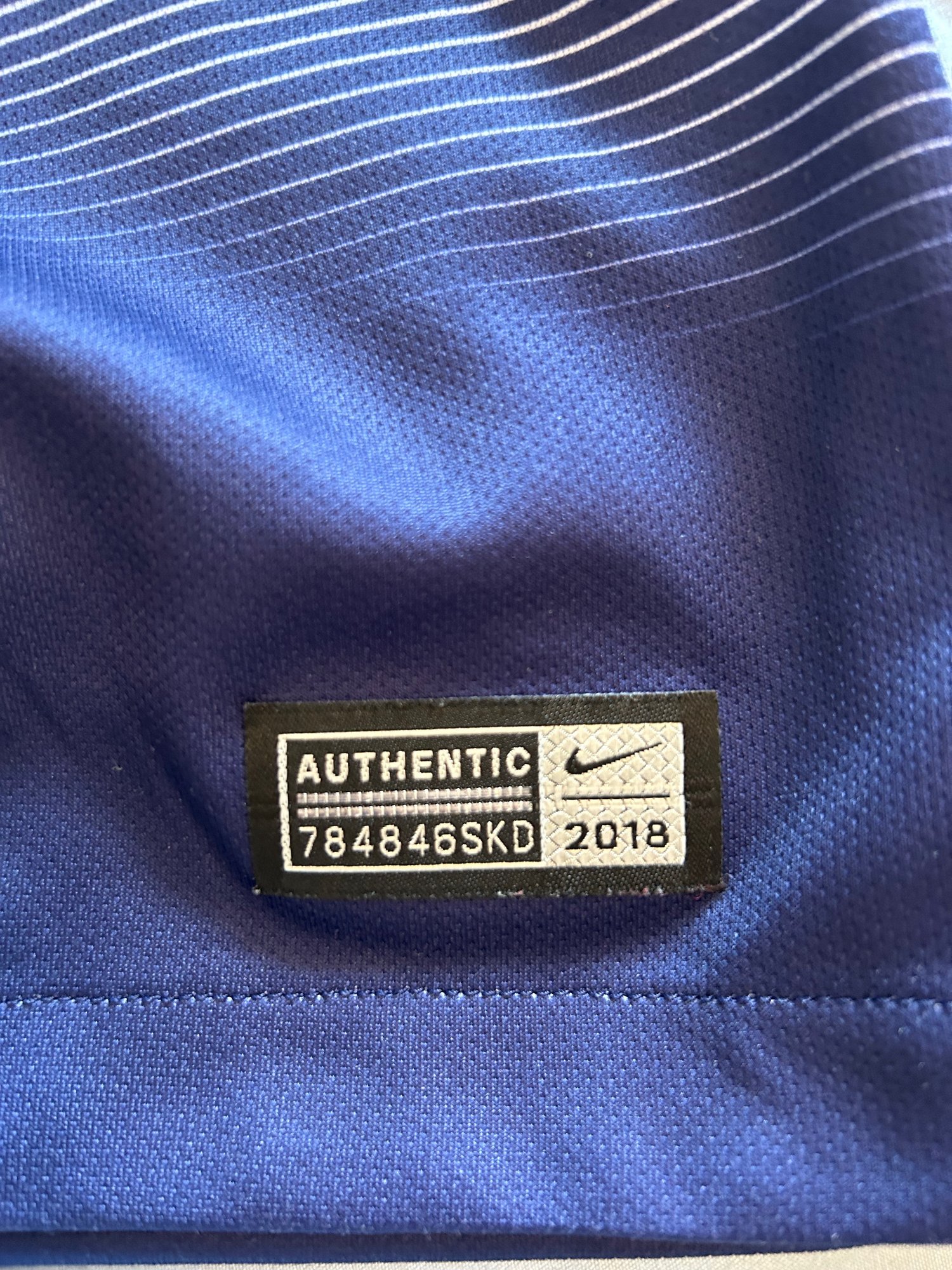 Image of Tottenham Hotspur “KANE 10” 2018/19 Inaugural Home Shirt + patches (XL)