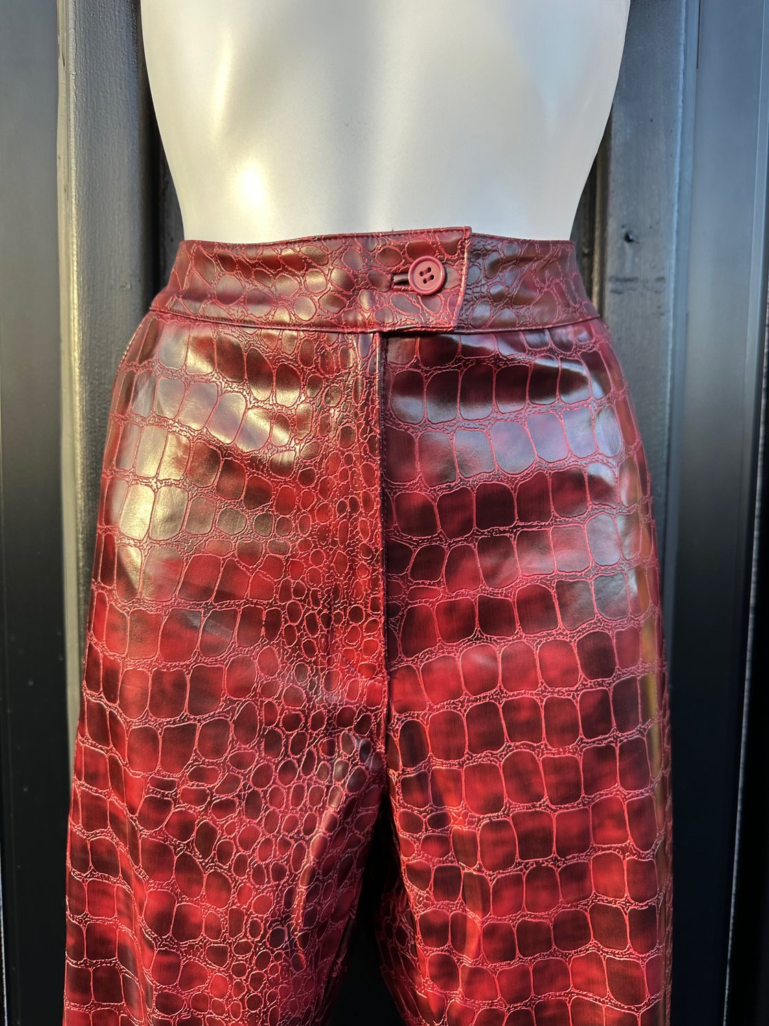 Image of PVC RED PANTS 14/16