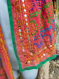 Image 4 of Thassos scarf -maroon with green trim