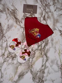 Image 2 of Mittens & Bandana Set