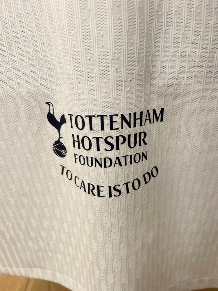 Image of Tottenham Hotspur “VAN DE VEN 37” Vaporknit 2024/25 Home Europa Final Shirt,   Large