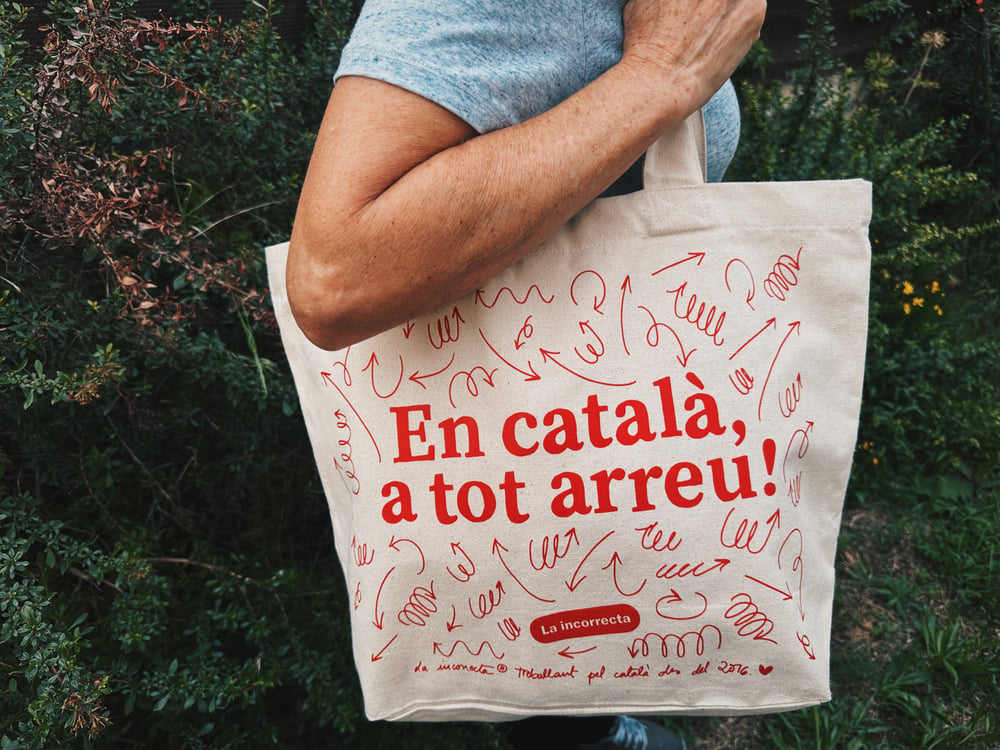 Image of Bossa - EN CATALÀ, A TOT ARREU!