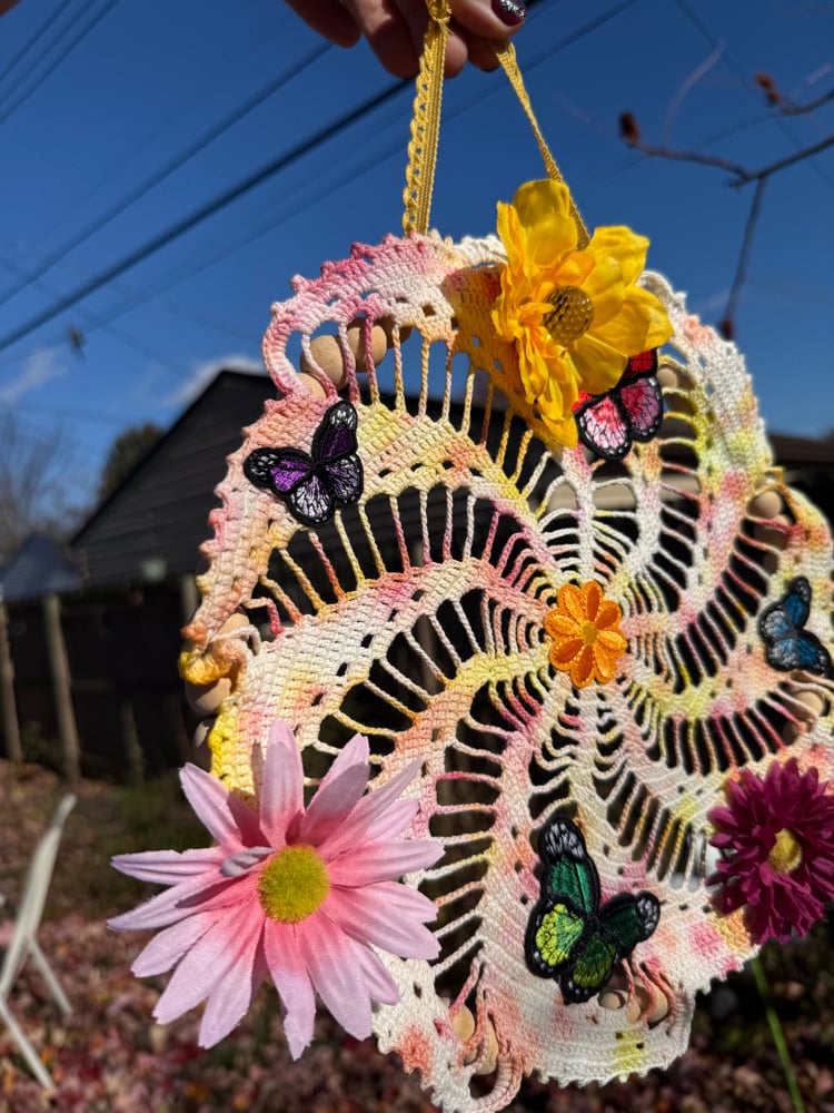 Image of Butterfly and flower wall hanging 🦋🌼🧡 