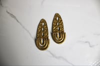 Image 2 of Lume (Gold)