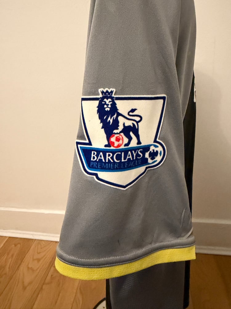 Image of Tottenham Hotspur “BALE 11” 2012/13 Third Shirt + PL patches   (M)