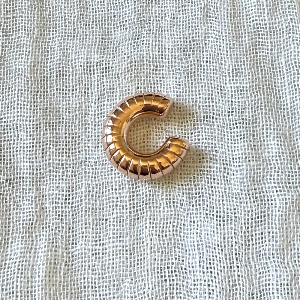 Image of EARCUFF ZIGRINATO ARGENTO 925