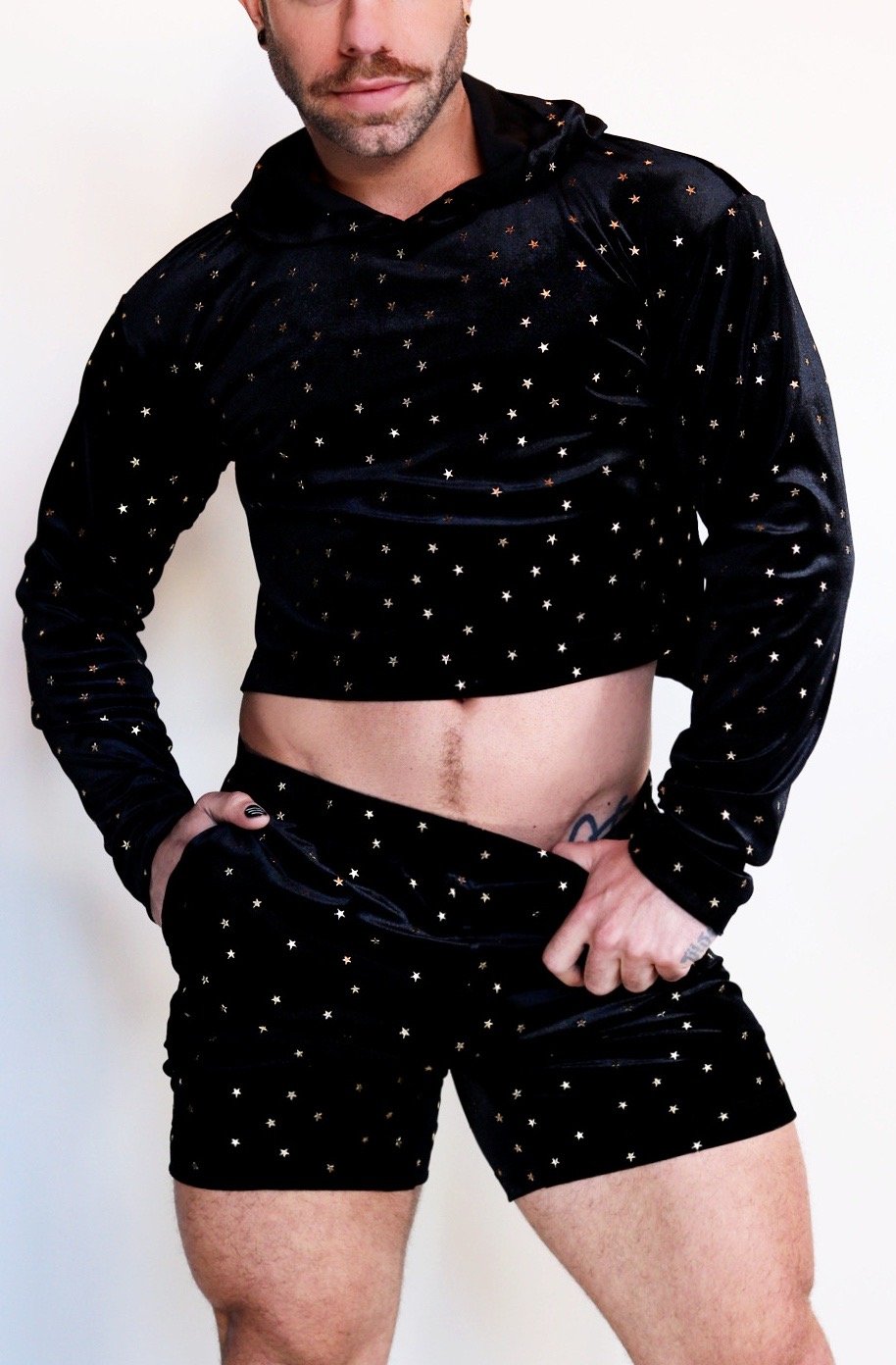 Image of THE SUPER STAR CROP SWEATER