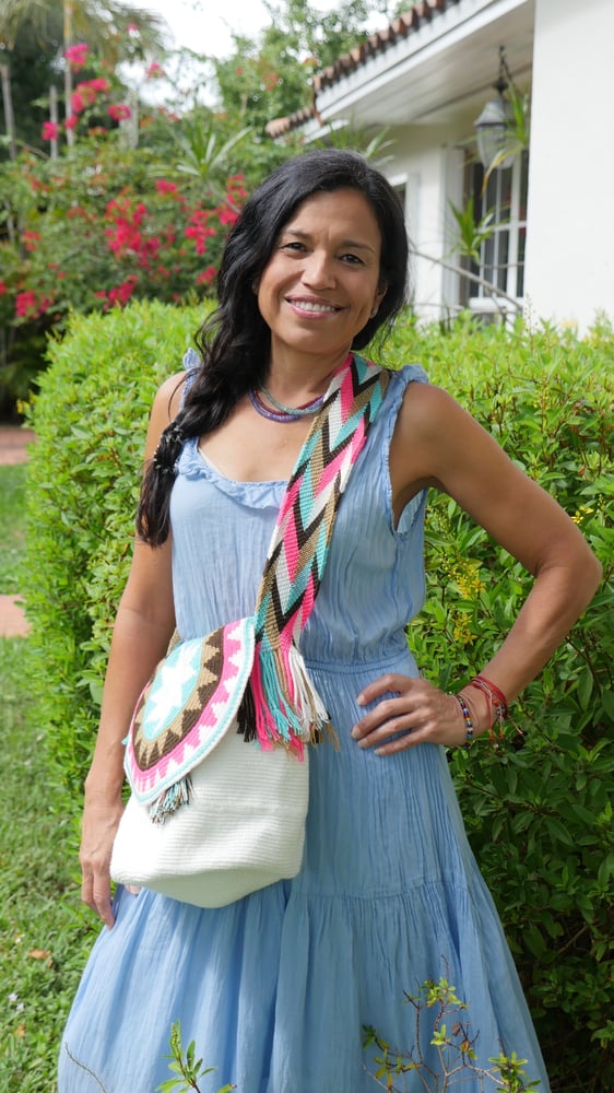 Image of Off white Wayuu bag with multi color lid 