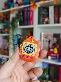 Image 5 of Llavero clicker tamagotchi Halloween 