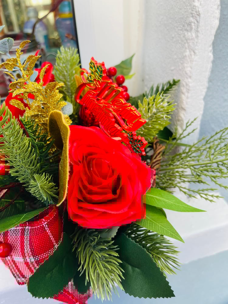 Image of Christmas Basket (Small) 