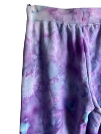 Image 19 of L Ladies/Junior's Sweatsuit Set in Purple Haze Ice Dye