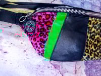 Image 5 of HIP BAG "neon punk"