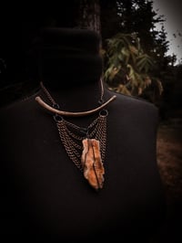 Image 1 of chain and agate