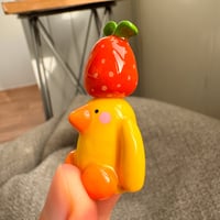 Image 3 of Mini strawberry chicken