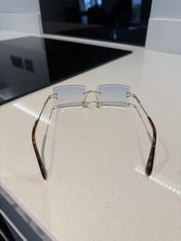 Image 4 of Sea Water Killy Shades 
