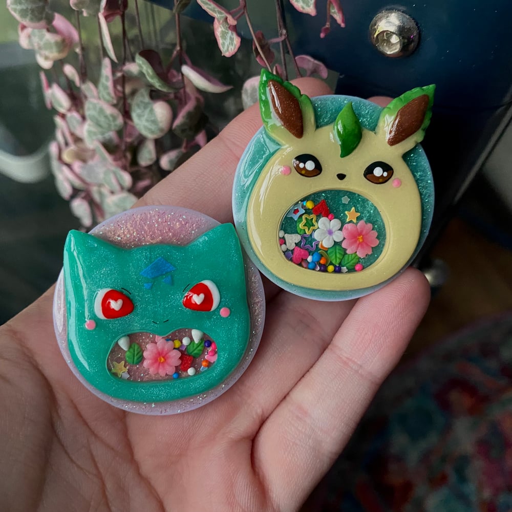 Image of Bulbasaur Phone Grip Shaker 