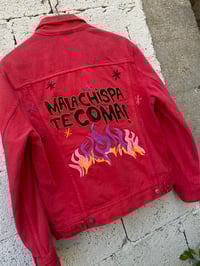 Image 2 of Cazadora bordada a man. MALA CHISPA TE COMA! Talla S. Deseño exclusivo!