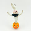 Vintage Inspired Ghost in a Jack O' Lantern