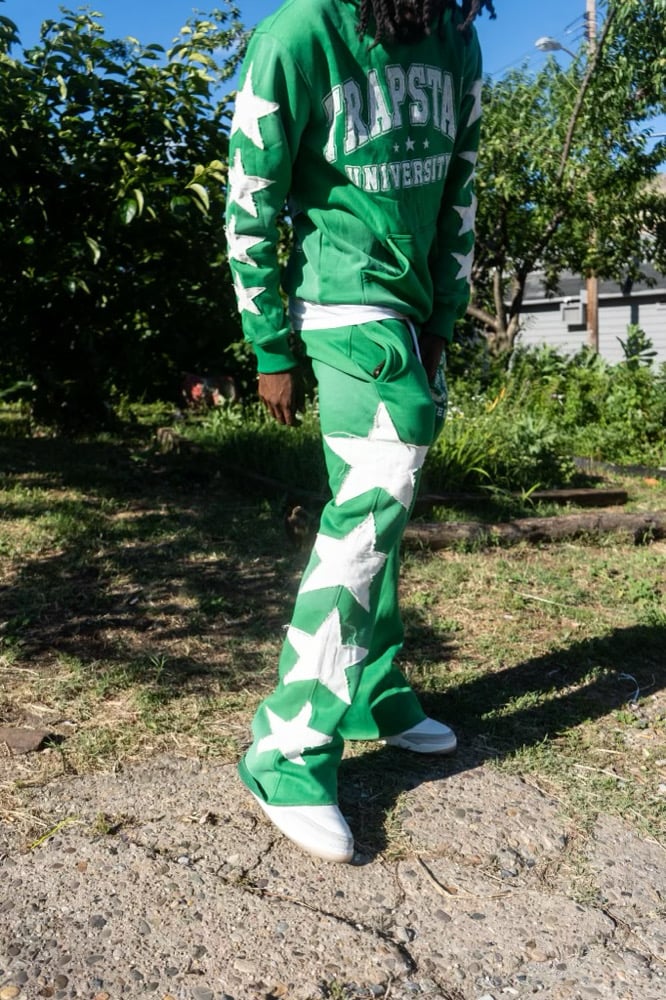 Image of Trapstar University “Kelly Green” Sweatsuit 