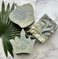 Image 1 of Ironwood (Grooming Bar)