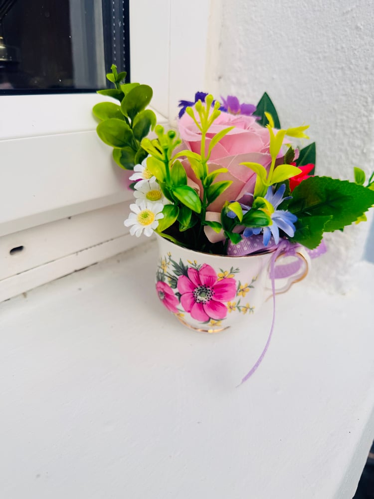 Image of Vintage Collection - Cups 