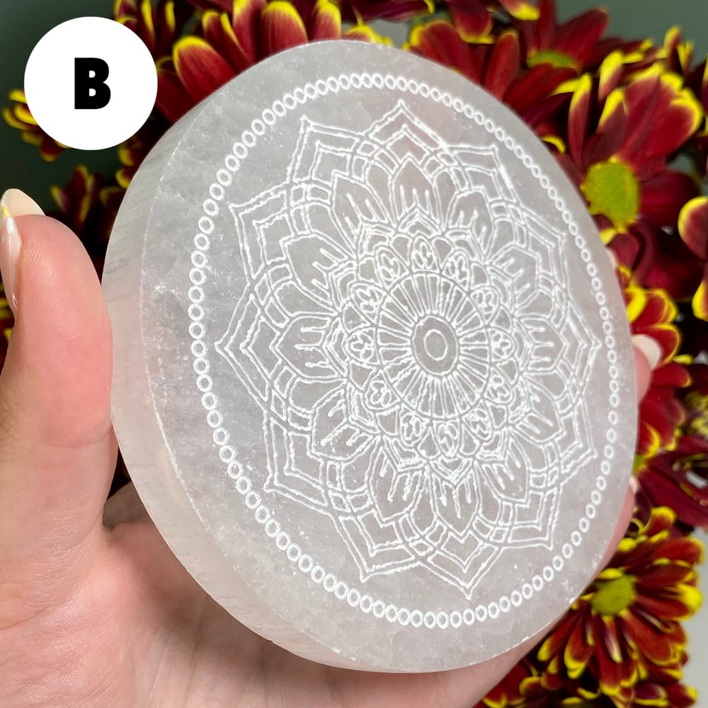 Image of Selenite Charging Plate