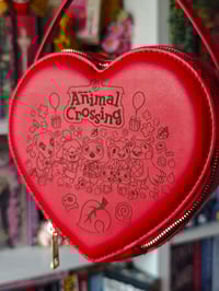 Image 2 of Bolso Animal Crossing rojo