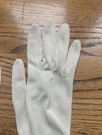 Image 6 of 1950s Ruched Gloves 