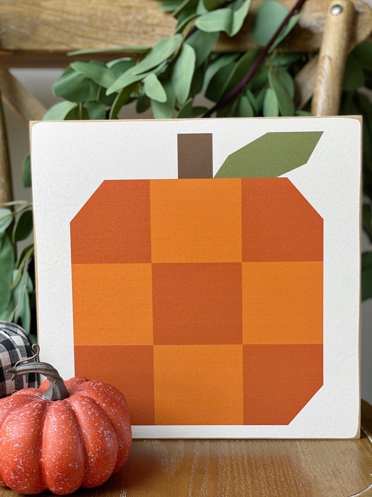 Image of Pumpkin Barn Quilt