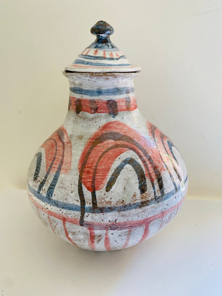 Lidded Urn Image 2