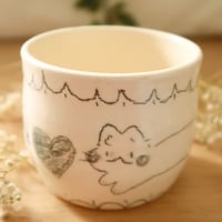 Image 3 of 'Bilbo and Oliver Love' Cup