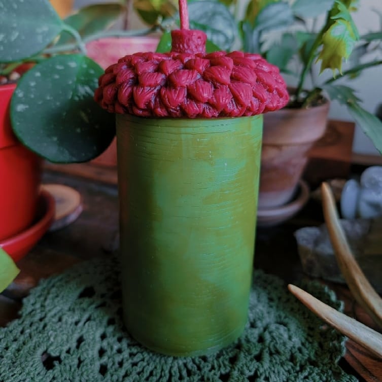 Image of Apple Scented Acorn Pillar