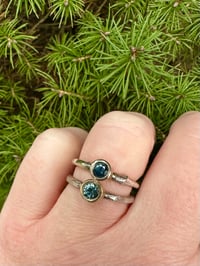 Image 2 of size 6.5 Montana sapphire engagement ring with branch band