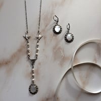 Image 6 of THE ‘MOON SPARROW’ PEARL NECKLACE