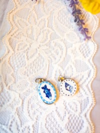 Image 7 of La petite Fragaria Necklace 