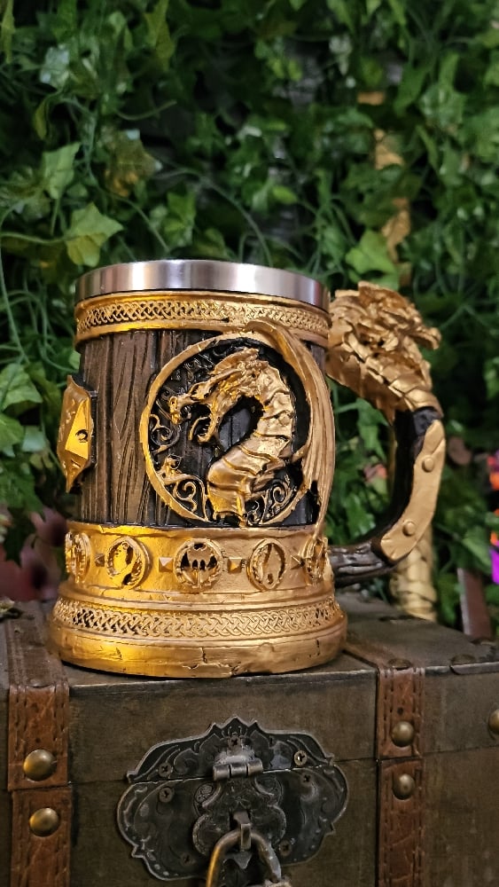 ๐The Armored Kingdom Draco Gold Sovereign Mug