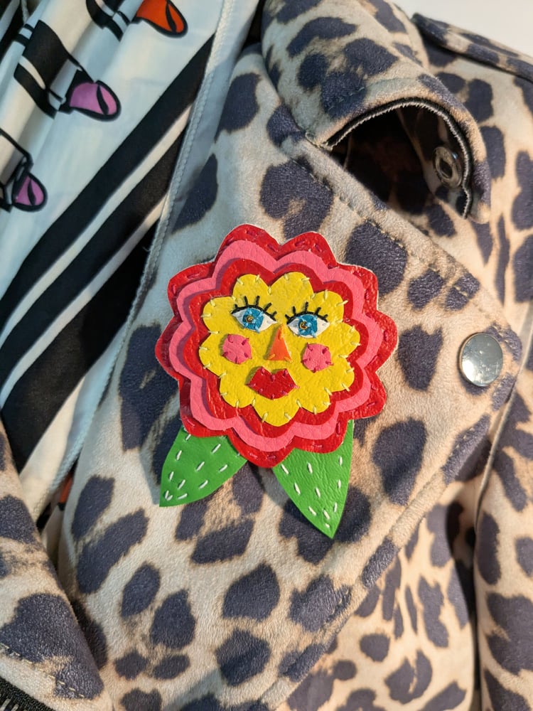 Image of Flower Face Brooch