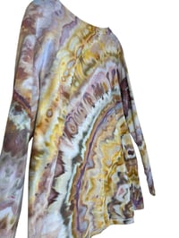 Image 8 of 2XL Ladies Long-Sleeve Stretch Tee in Earthy Agate Ice Dye