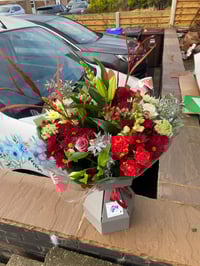 Image 4 of Florist choice - Christmas Grande 