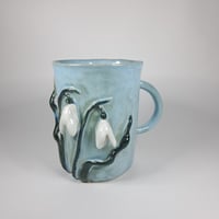 Image 5 of Snowdrop mug (large)