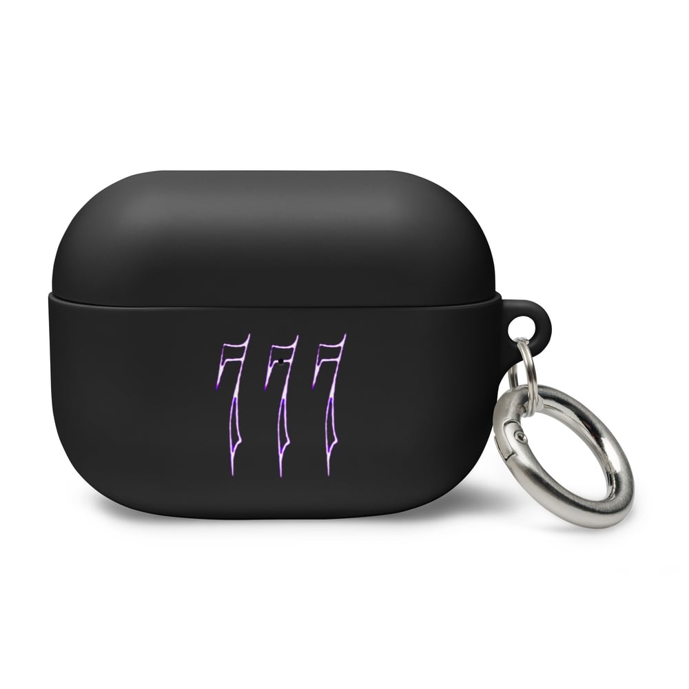 Image of 777 AirPods case