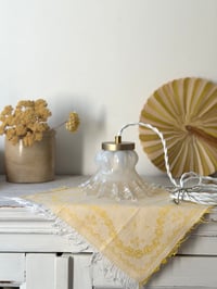 Image 3 of Baladeuse en verre opalescent