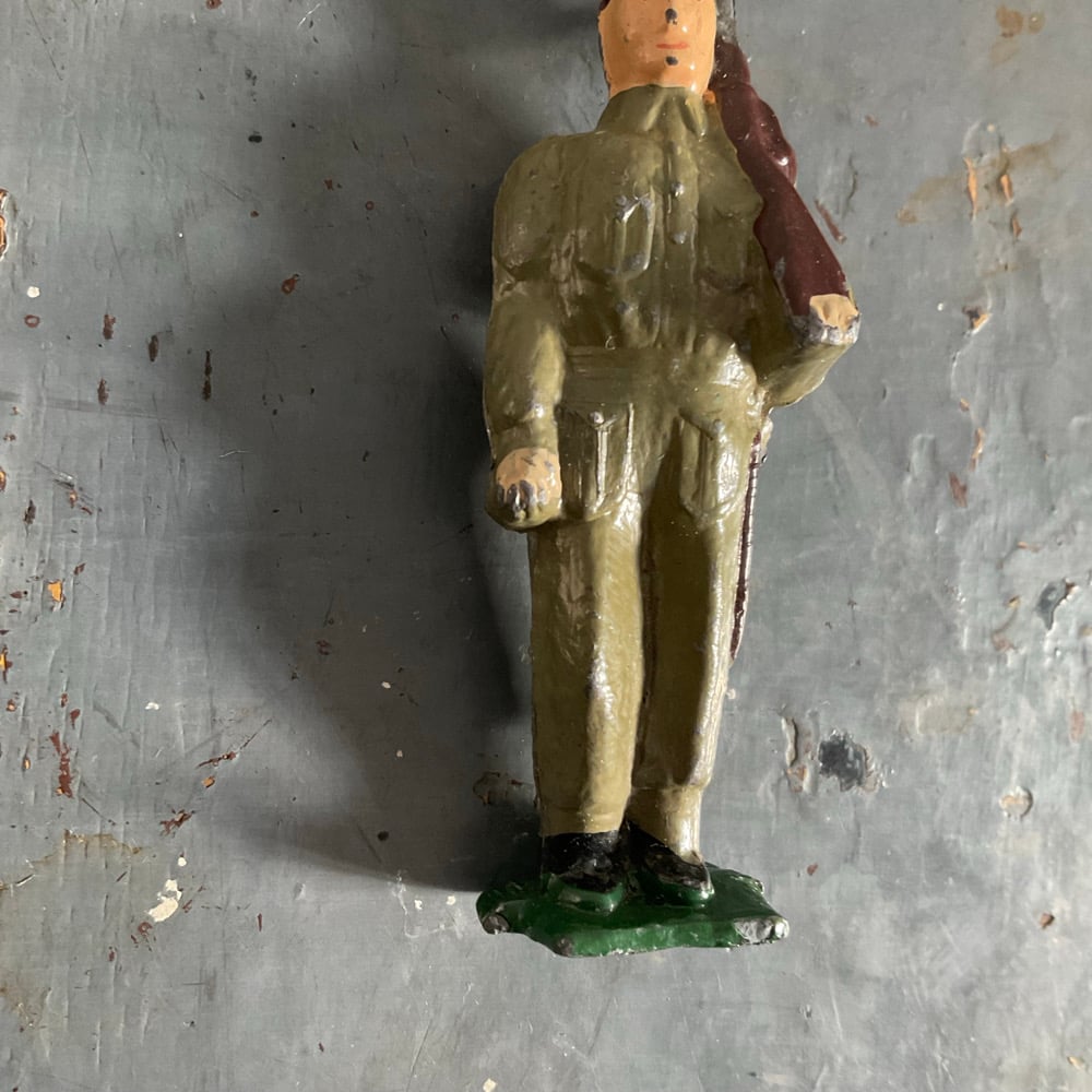 Image of Soldier no.2