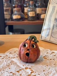 Image 17 of Jolly Jack-O-Lanterns