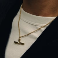 Gold T-Bar Necklace 