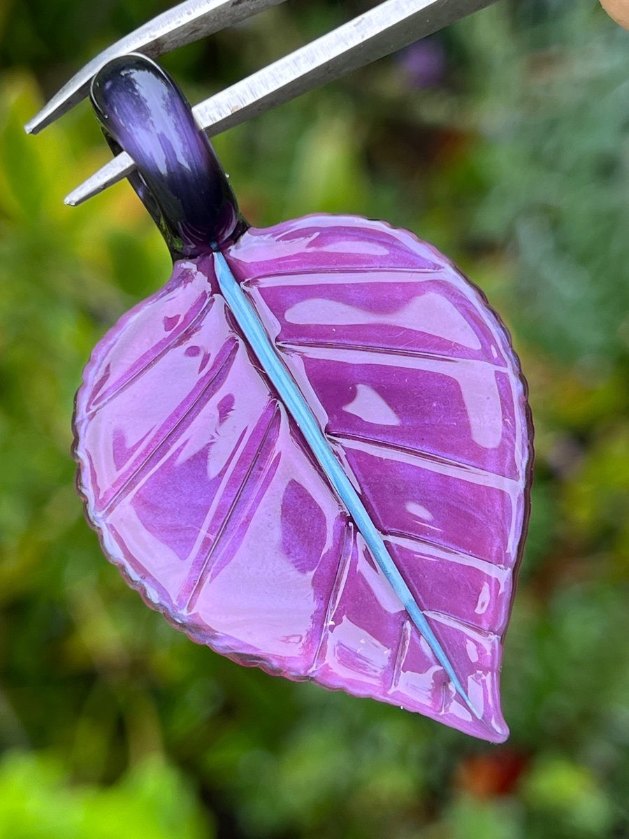 Image of Purple Sparkle Leaf pendant